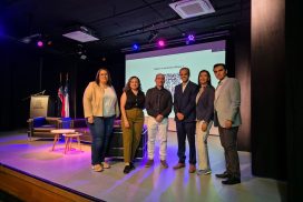 Académico UC Andrés Neyem participó de Jornadas Docentes 2025 – IA en la Educación Superior en la UNAB