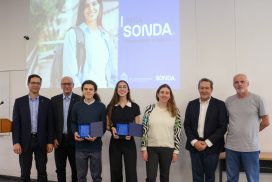 Mateo Salvo y Lucía Fardella becados por SONDA 2025